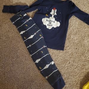 Old navy 3T pajama set